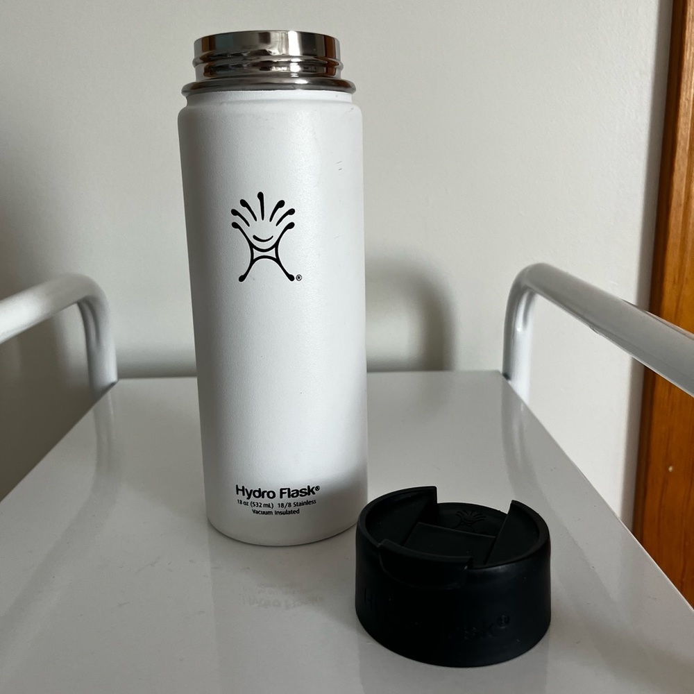 White Hydro Flask 18oz